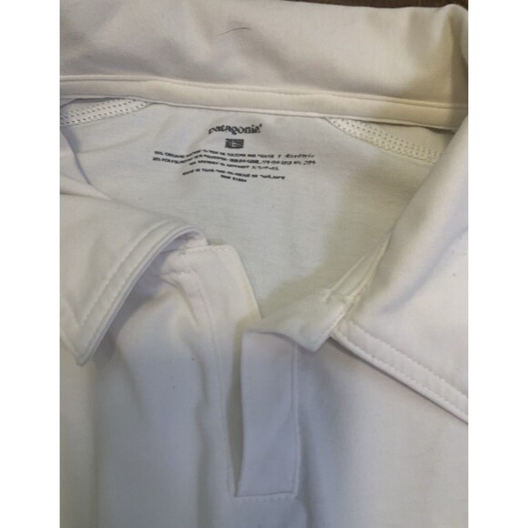 Patagonia Mens Large Ivory/bone color polo shirt W/Army Green Stitching - Picture 3 of 5